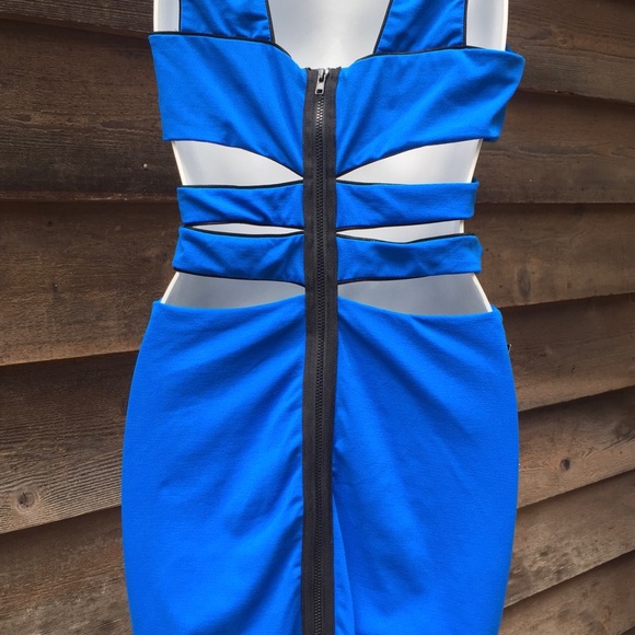 NWT Bebe blue dress with cutouts - Picture 3 of 4